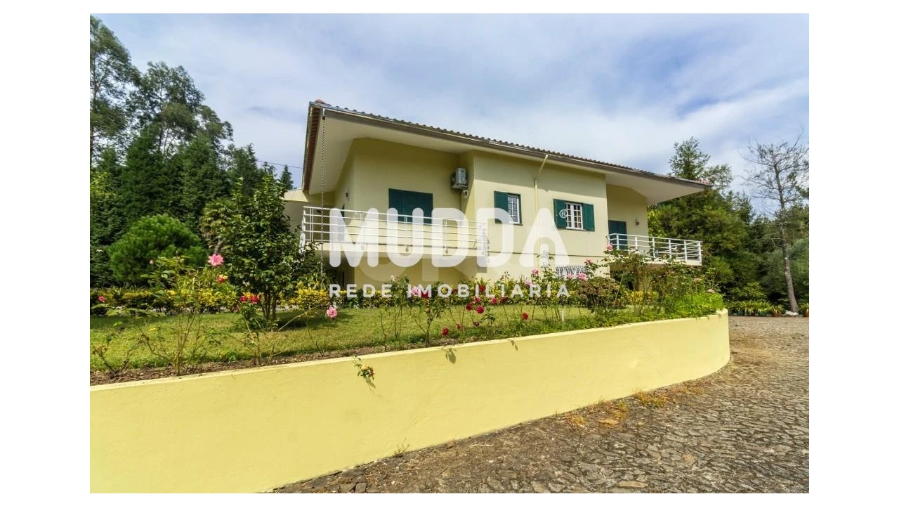 Moradia T4 para Venda em Nogueira do Cravo e Pindelo Foto 35