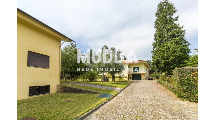 Moradia T4 para Venda em Nogueira do Cravo e Pindelo Foto 38