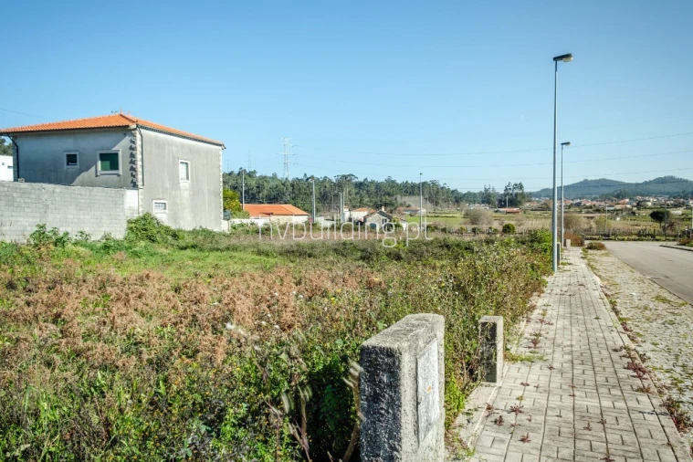 Terreno para Venda em Perelhal Foto 25