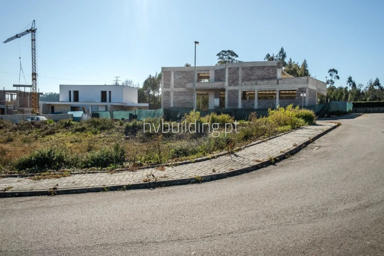 Terreno para Venda em Perelhal Foto 8