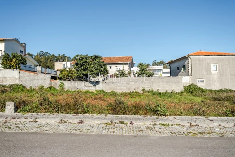 Terreno para Venda em Perelhal Foto 30