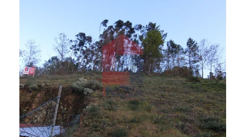 Terreno para Venda em Sande, Vilarinho, Barros e Gomide