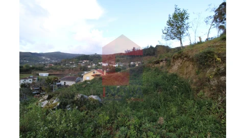 Terreno para Venda em Sande, Vilarinho, Barros e Gomide