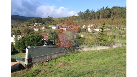 Terreno para Venda em Sande, Vilarinho, Barros e Gomide