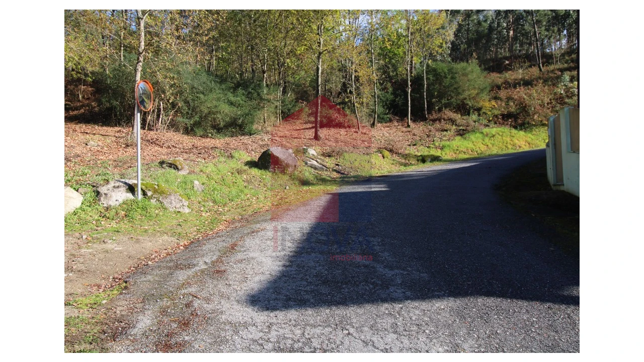 Terreno para Venda em Sande, Vilarinho, Barros e Gomide Foto 8
