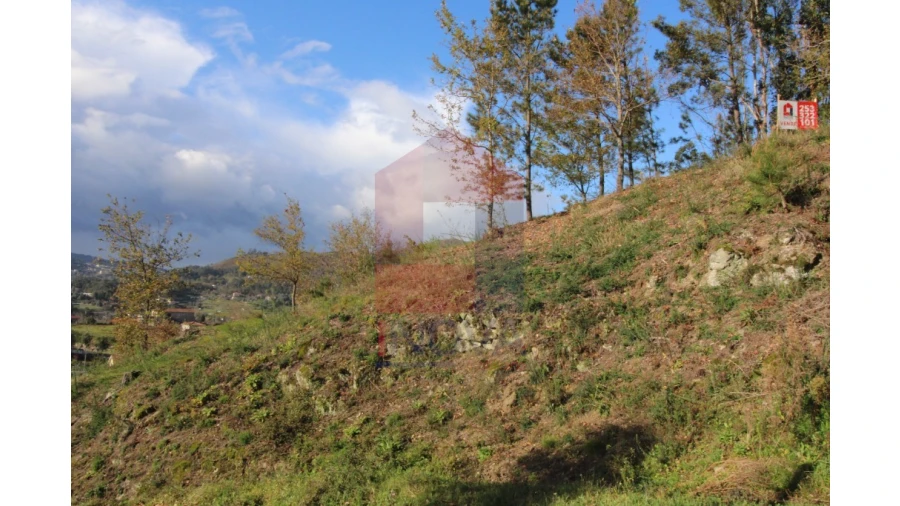 Terreno para Venda em Sande, Vilarinho, Barros e Gomide Foto 3