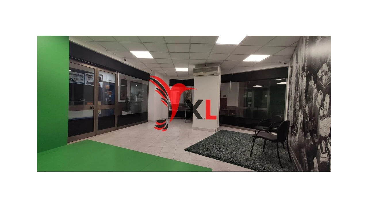 Loja para Venda em Alverca do Ribatejo e Sobralinho Foto 2