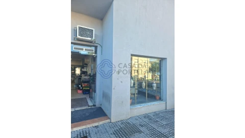 Loja para Venda em Rio Tinto