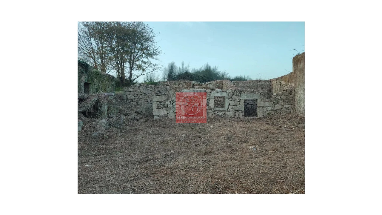 Quinta T3 para Venda em Fragoso Foto 2