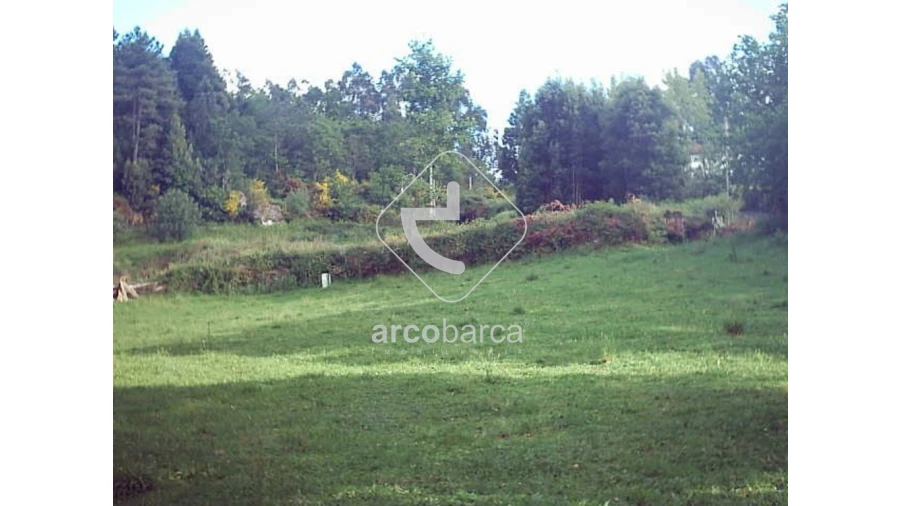Terreno para Venda em Paredes de Coura e Resende Foto 1