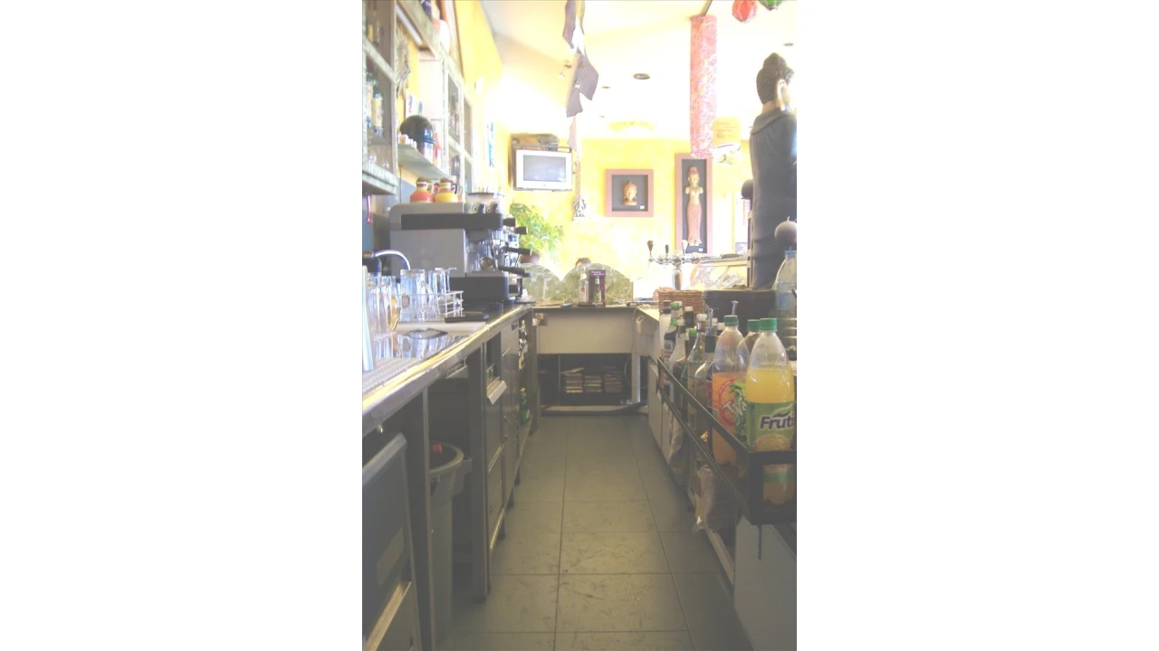 Loja para Trespasse em Charneca de Caparica e Sobreda Foto 2