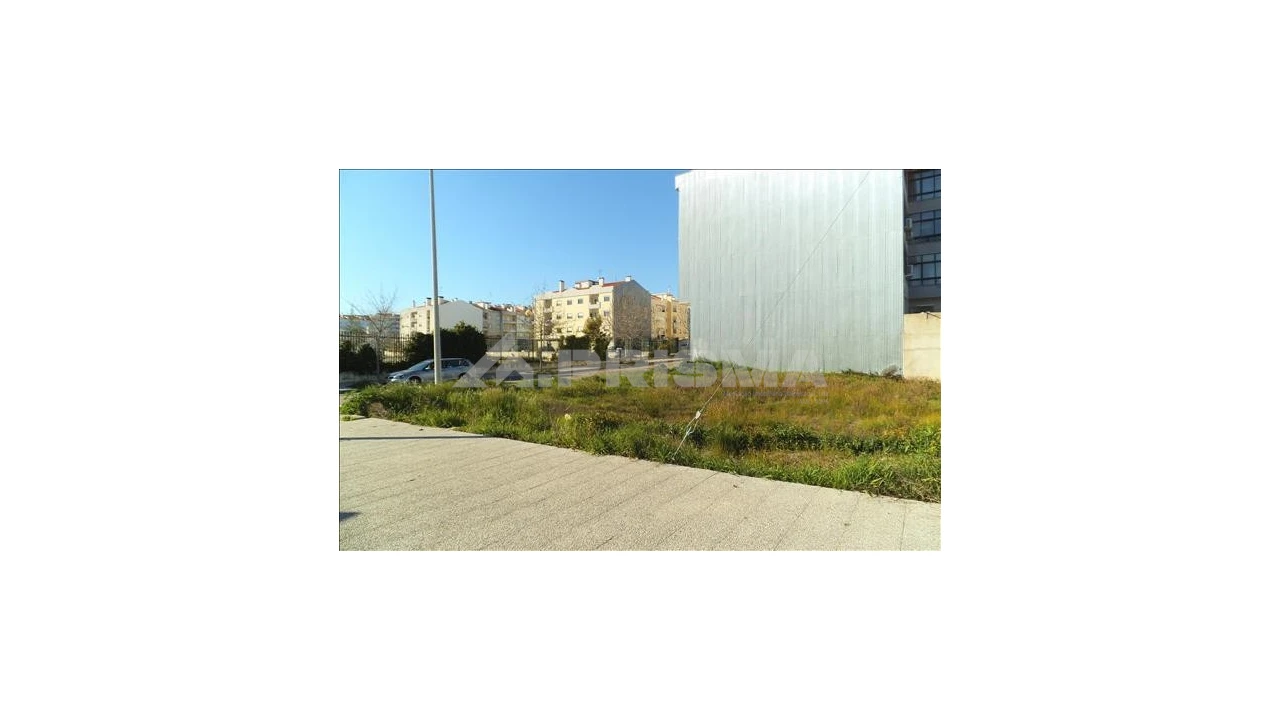 Terreno para Venda em Castelo Branco Foto 3