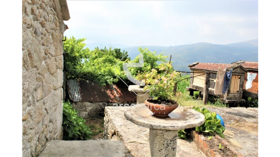 Moradia T3 para Venda em Cabreiro Foto 27