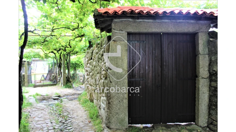 Moradia T3 para Venda em Cabreiro Foto 34