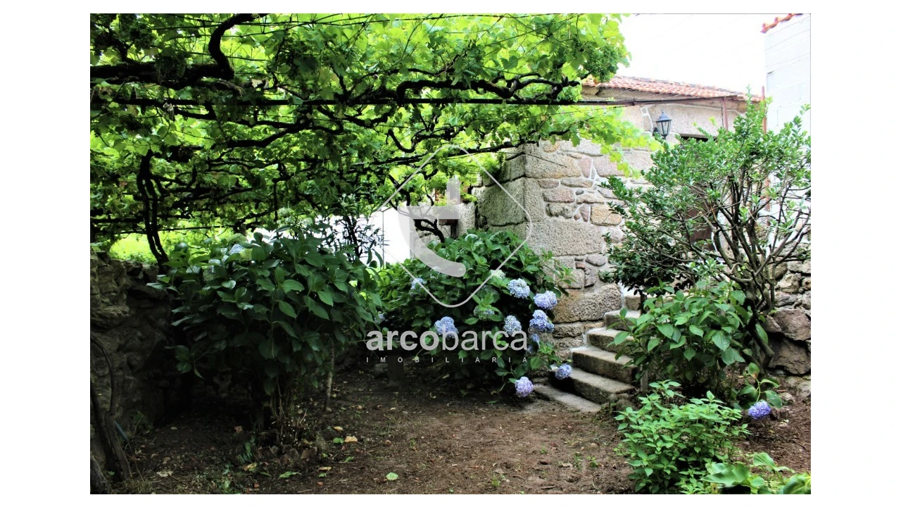 Moradia T3 para Venda em Cabreiro Foto 33