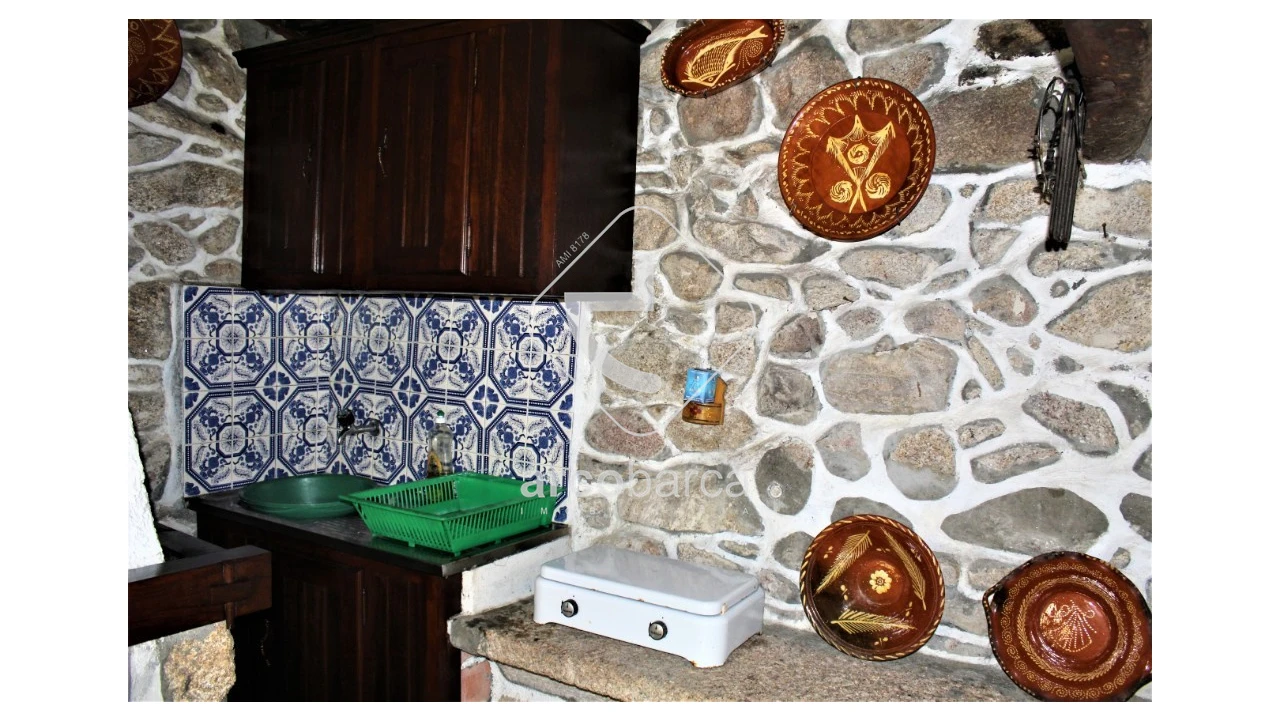 Moradia T3 para Venda em Cabreiro Foto 11