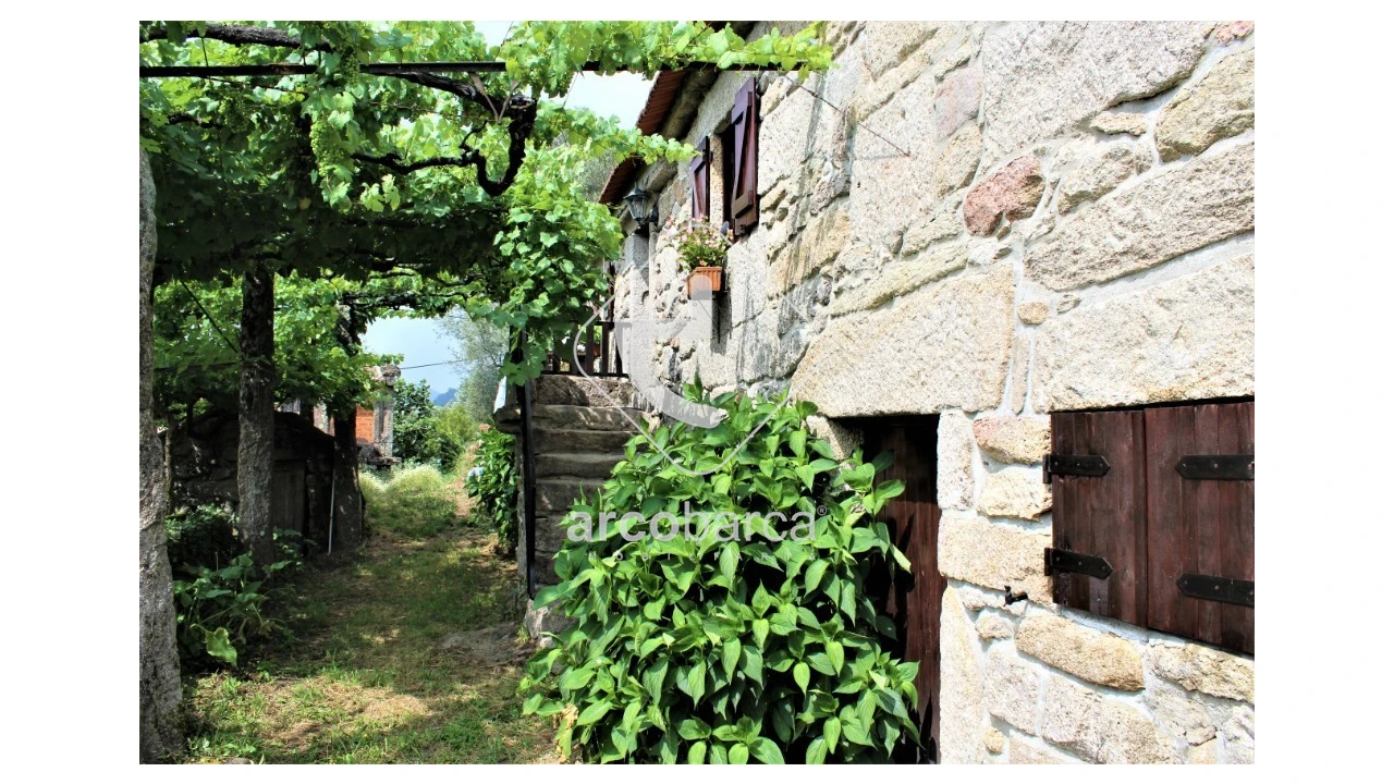 Moradia T3 para Venda em Cabreiro Foto 20