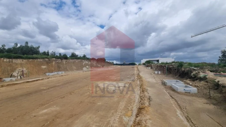 Terreno para Venda em Loureira Foto 12