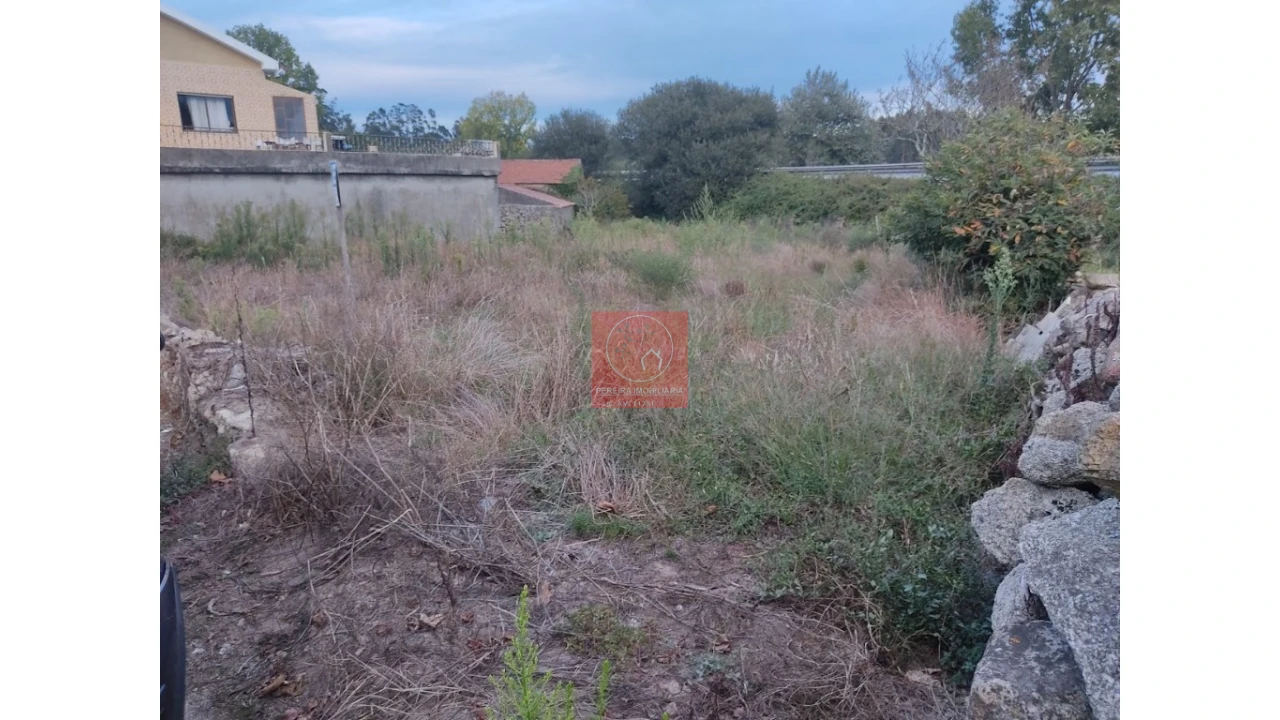 Terreno para Venda em Póvoa de Varzim, Beiriz e Argivai Foto 2