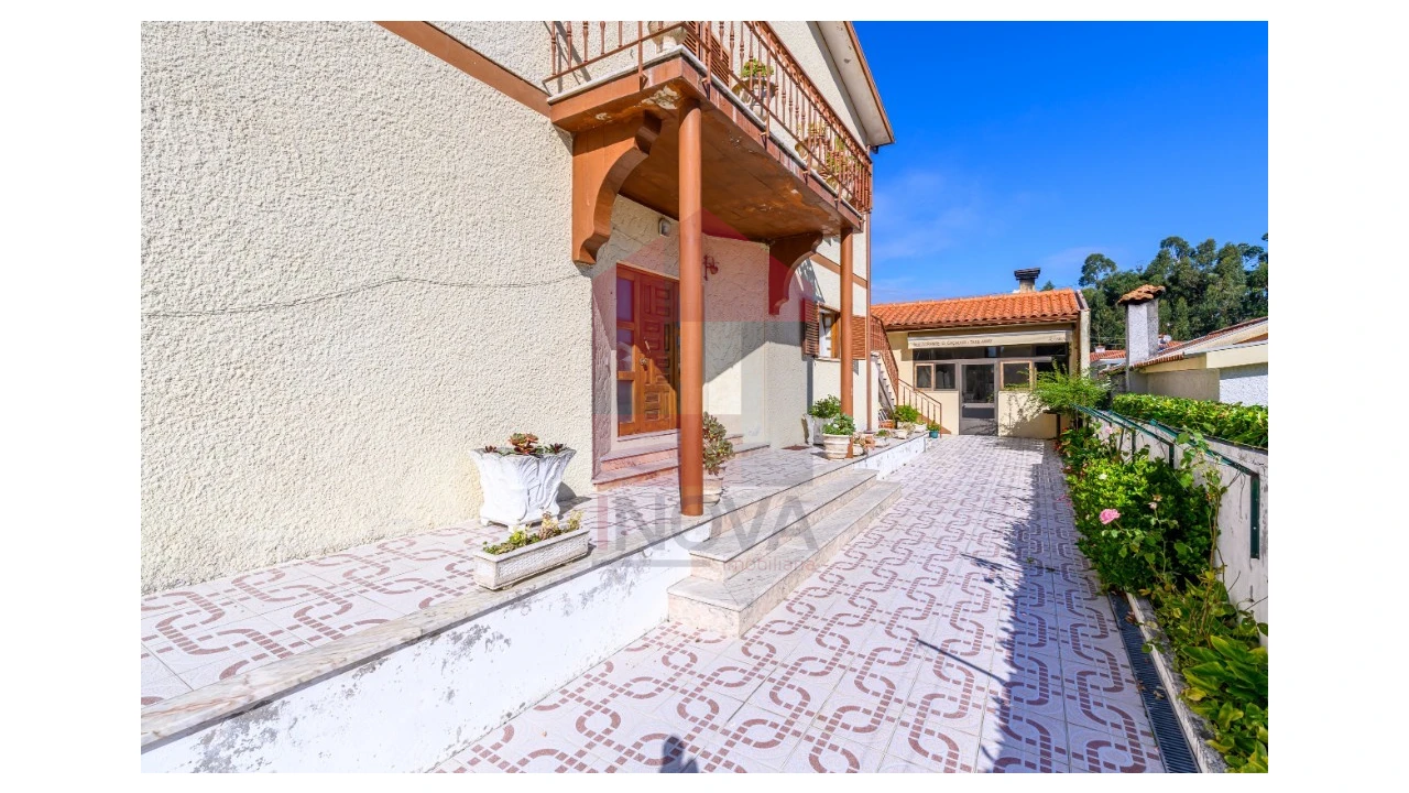 Moradia T4 para Venda em Bico Foto 17