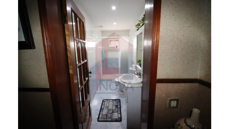 Moradia T4 para Venda em Bico Foto 19