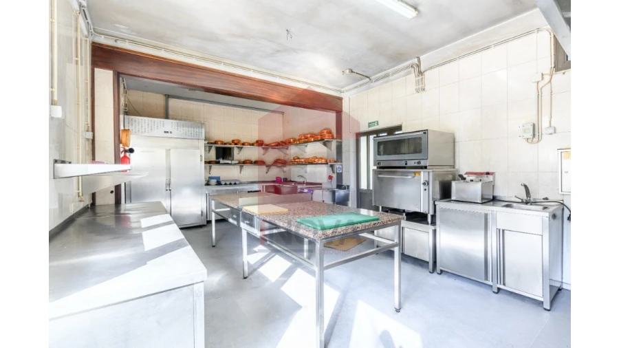 Moradia T4 para Venda em Bico Foto 9