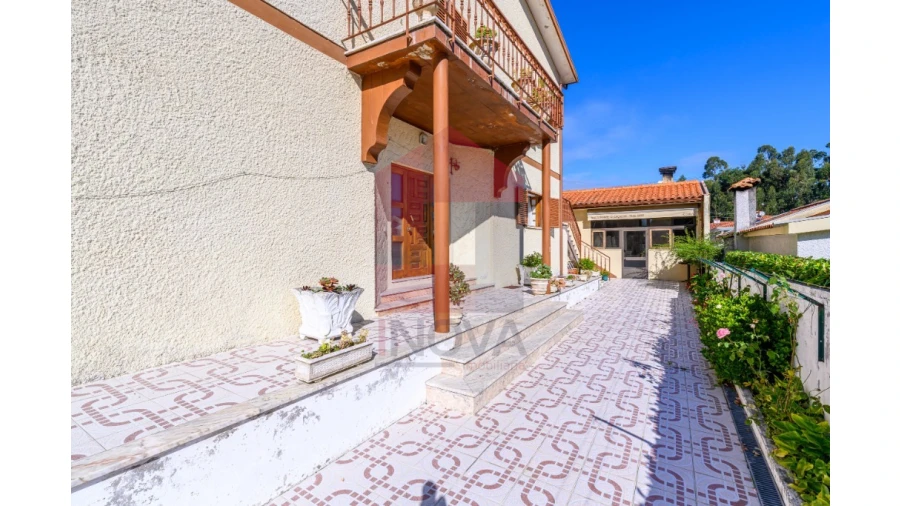 Moradia T4 para Venda em Bico Foto 17