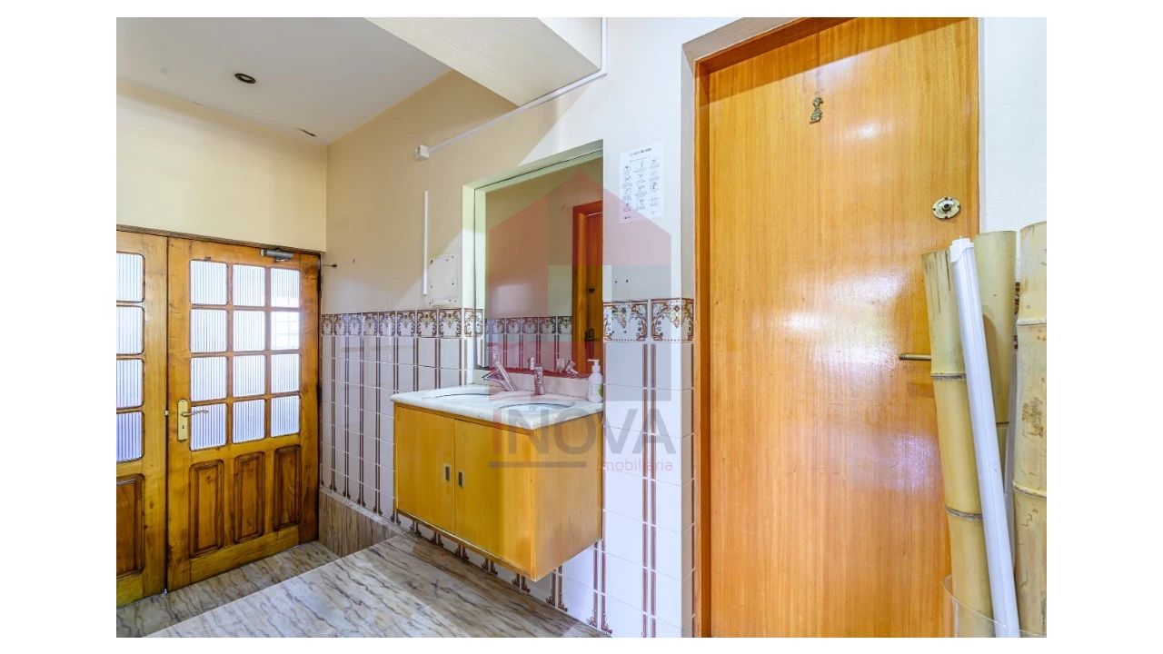 Moradia T4 para Venda em Bico Foto 15