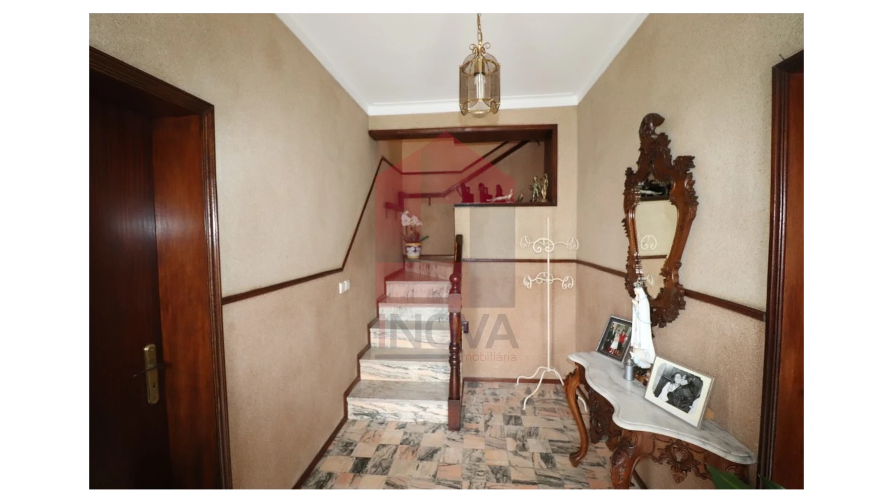 Moradia T4 para Venda em Bico Foto 29