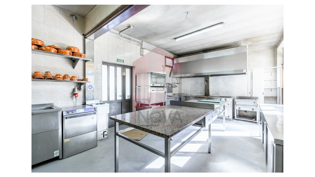 Moradia T4 para Venda em Bico Foto 8