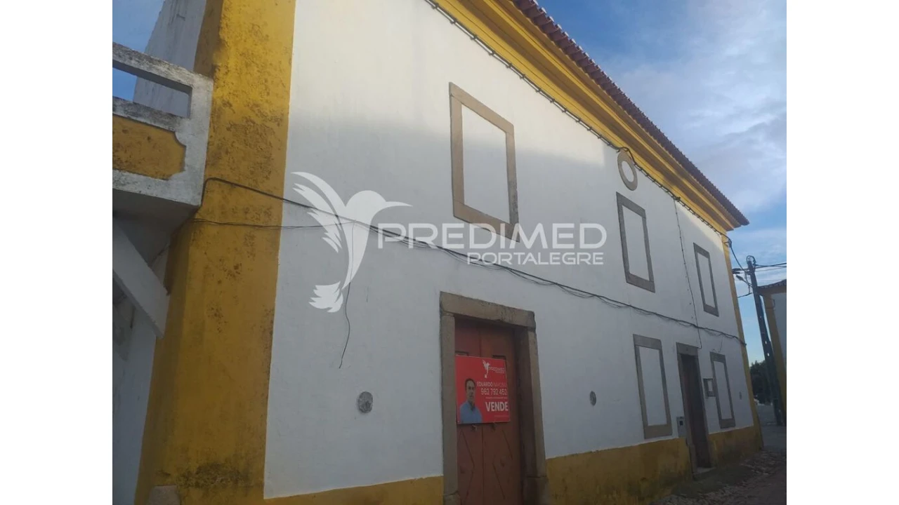 Moradia T5 para Venda em Alpalhão Foto 1