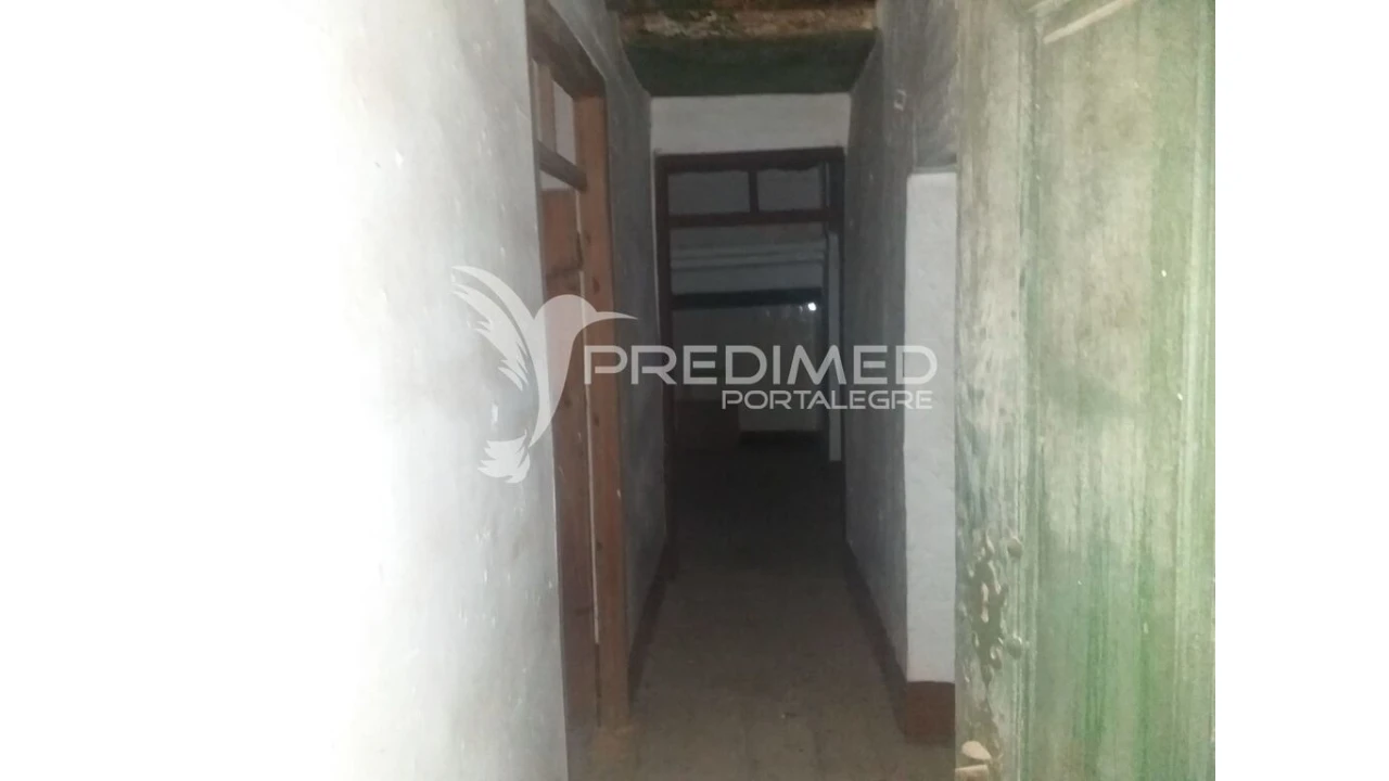 Moradia T5 para Venda em Alpalhão Foto 10