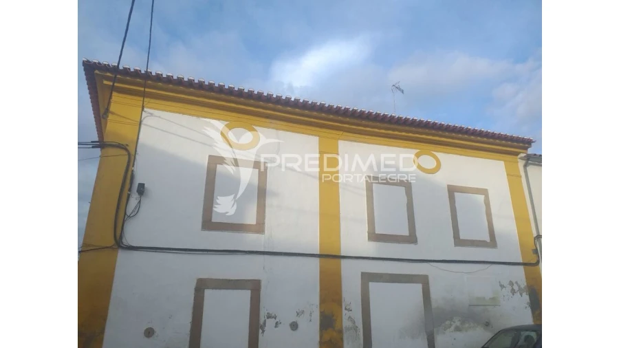 Moradia T5 para Venda em Alpalhão Foto 3