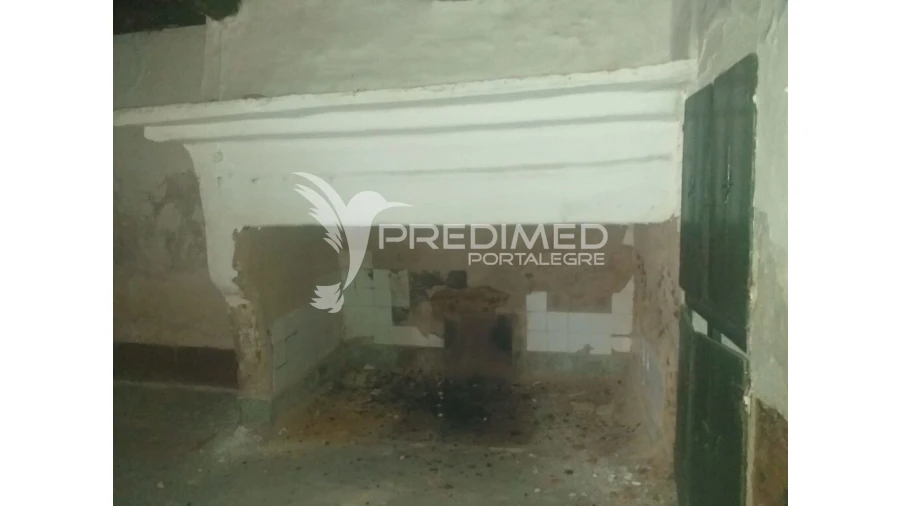 Moradia T5 para Venda em Alpalhão Foto 7