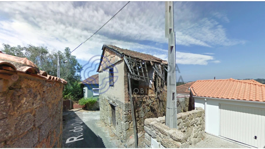 Terreno para Venda em Pinheiro de Azere Foto 4