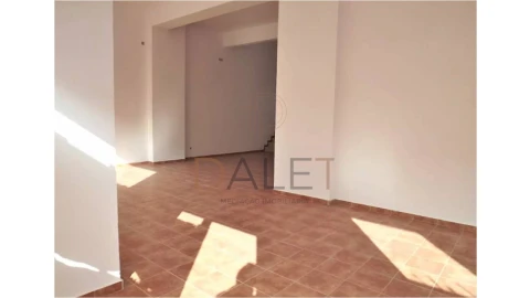 Loja para Venda em Alto do Seixalinho, Santo André e Verderena