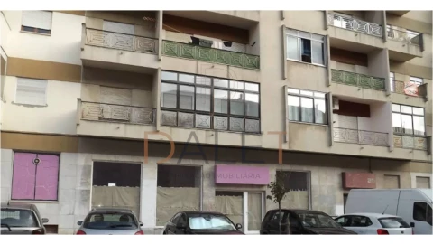 Loja para Venda em Alto do Seixalinho, Santo André e Verderena