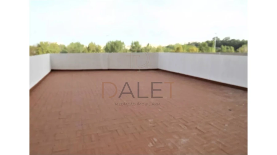 Loja para Venda em Alto do Seixalinho, Santo André e Verderena Foto 2