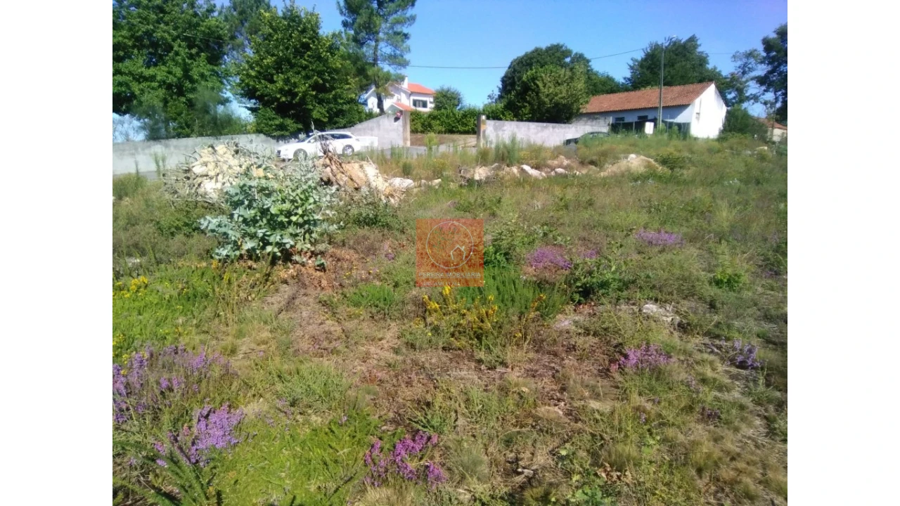 Terreno para Venda em Durrães e Tregosa Foto 10