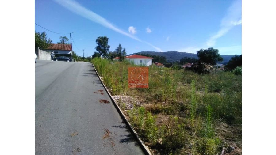 Terreno para Venda em Durrães e Tregosa Foto 4