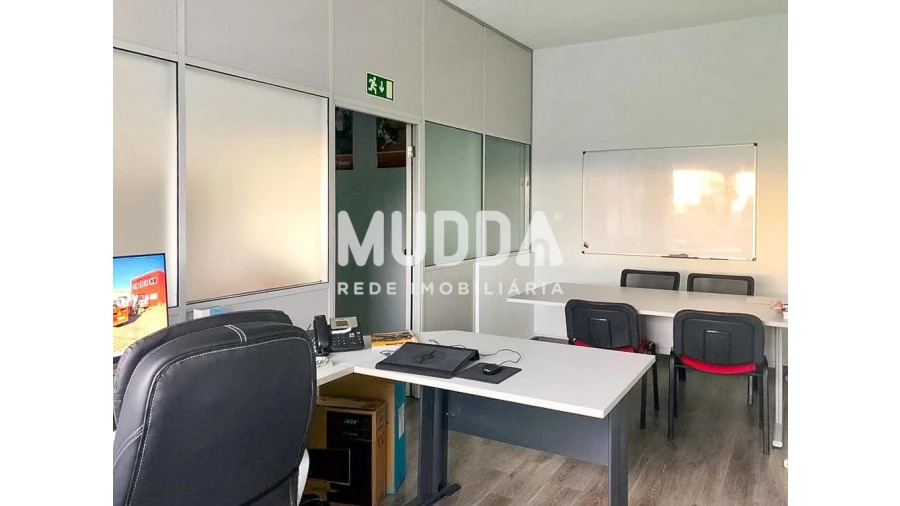 Armazém para Venda em Ovar, São João, Arada e São Vicente de Pereira Jusã Foto 13