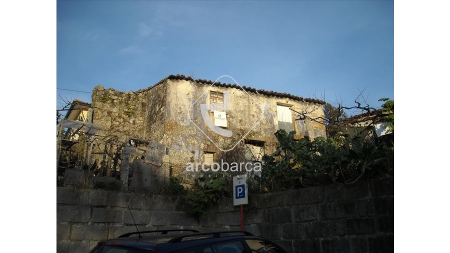 Moradia T2 para Venda em Portela e Extremo Foto 10