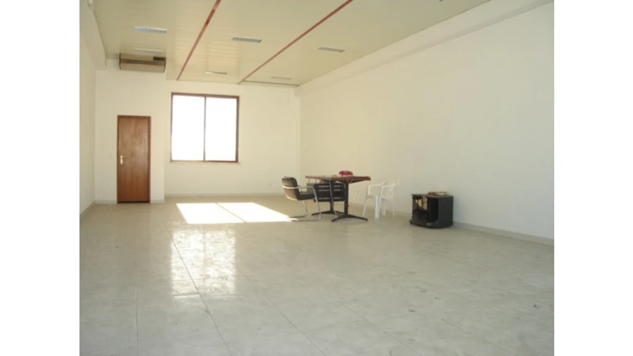 Escritório para Venda em Laranjeiro e Feijó Foto 1