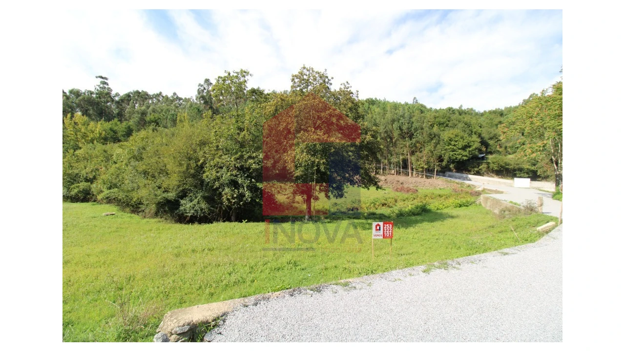 Terreno para Venda em Sande, Vilarinho, Barros e Gomide Foto 1
