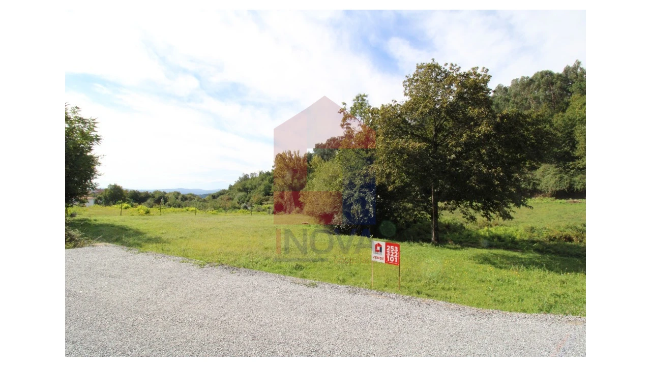 Terreno para Venda em Sande, Vilarinho, Barros e Gomide Foto 2