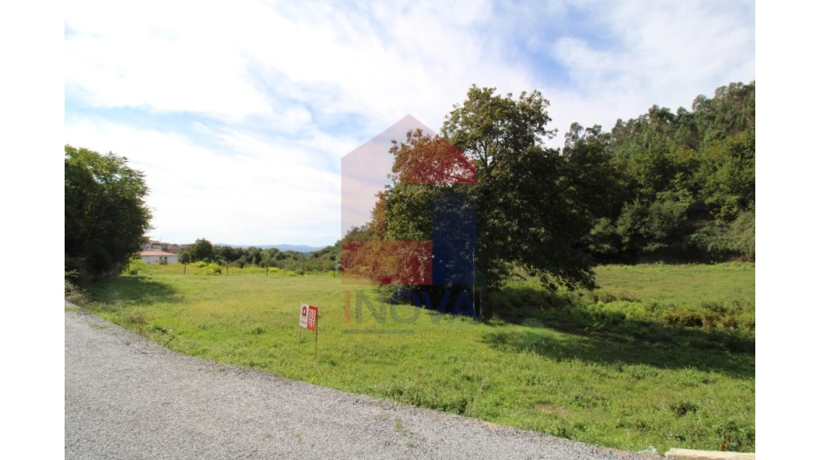 Terreno para Venda em Sande, Vilarinho, Barros e Gomide Foto 5