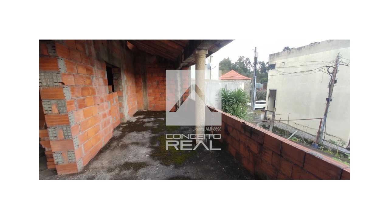 Moradia T4 para Venda em Lordelo Foto 15