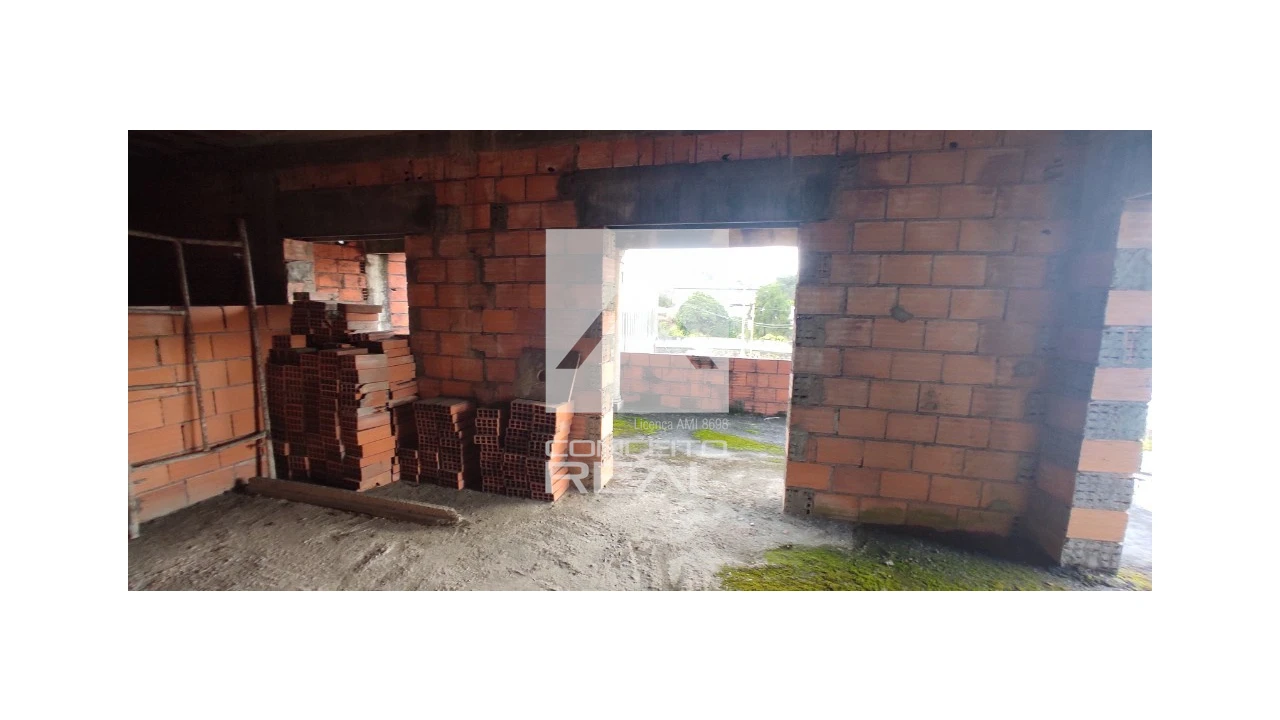 Moradia T4 para Venda em Lordelo Foto 14