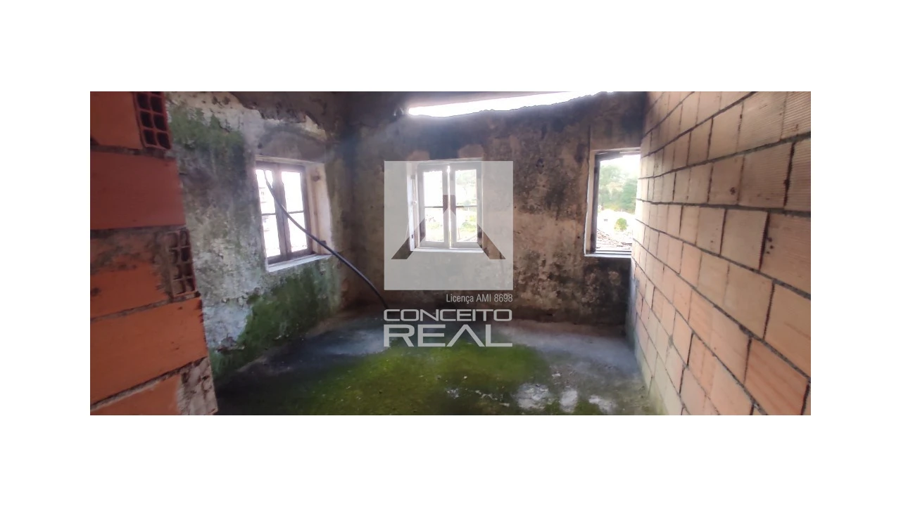 Moradia T4 para Venda em Lordelo Foto 13