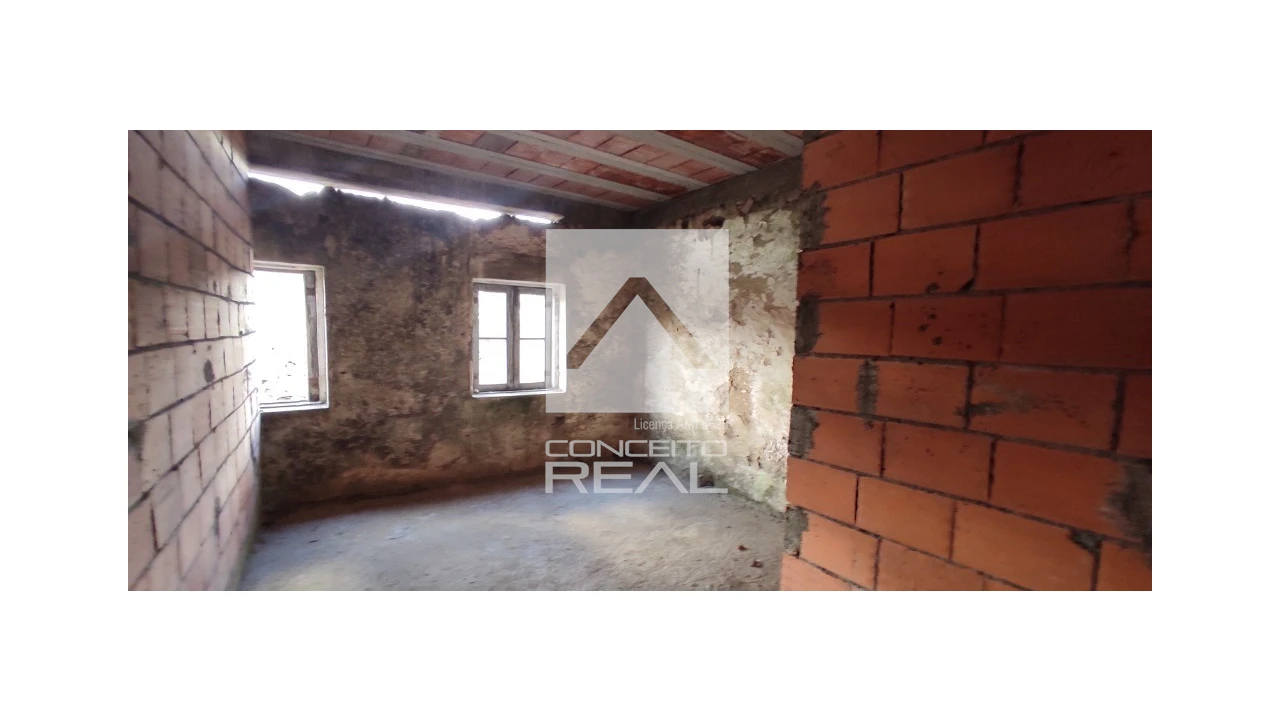 Moradia T4 para Venda em Lordelo Foto 10